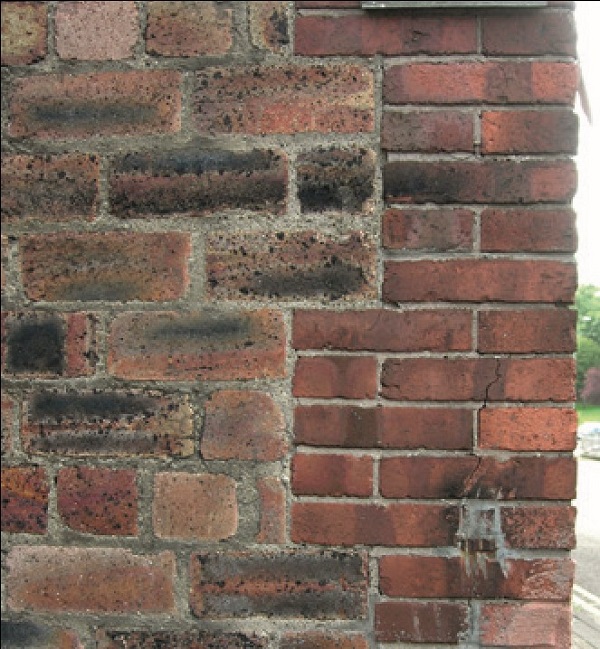 Different sized bricks mismatch in wall