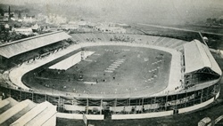 B/w photograph of The White City Stadium, West London, 1908