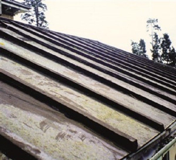 The stripped roof of Colley House, Reigate